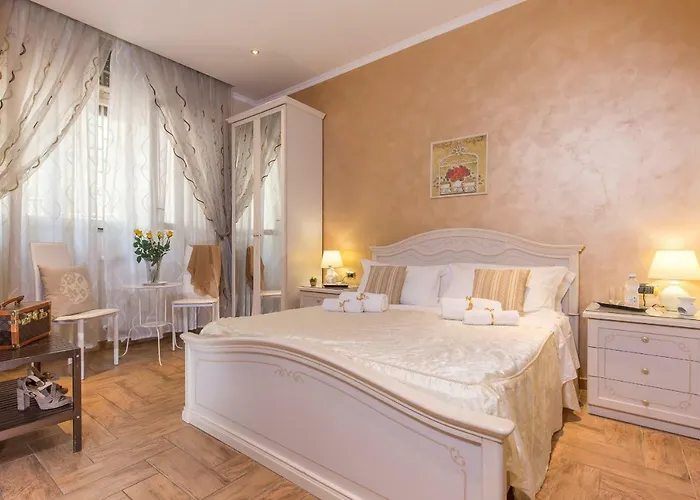 Starry Rome Guest House 3*