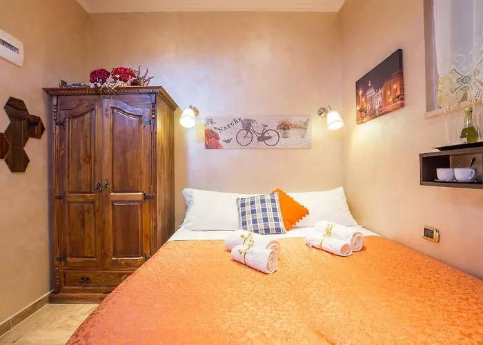 Starry Rome Guest House